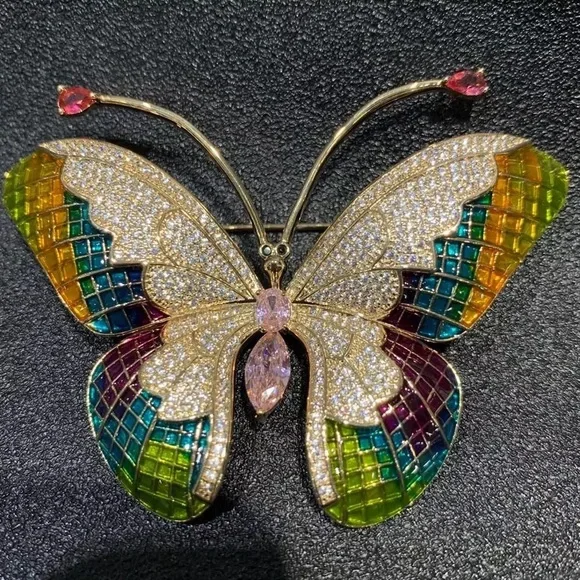 Butterfly Brooch - Picture 2 of 12